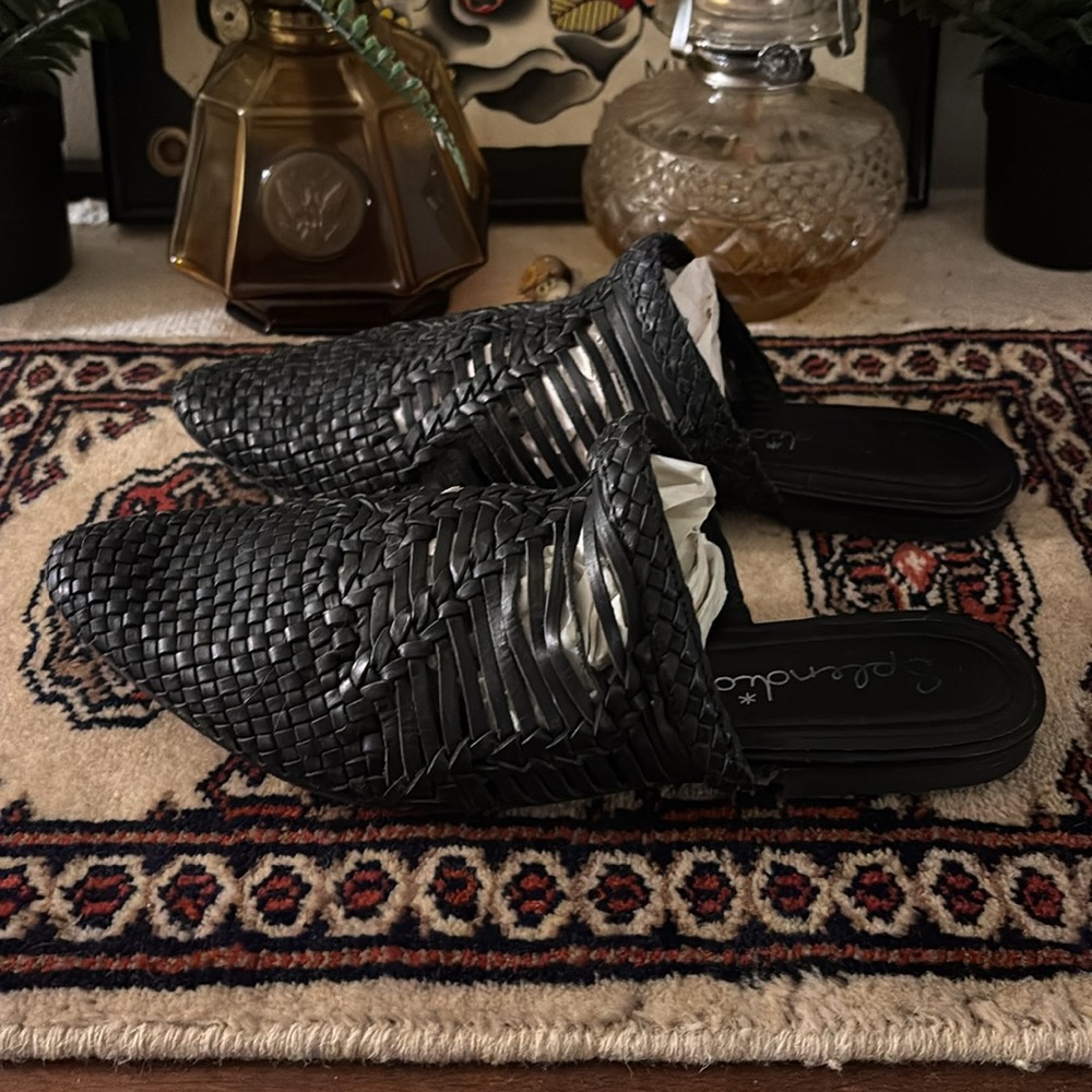 Black mules woven leather splendid brand size 8 - Picture 2 of 4